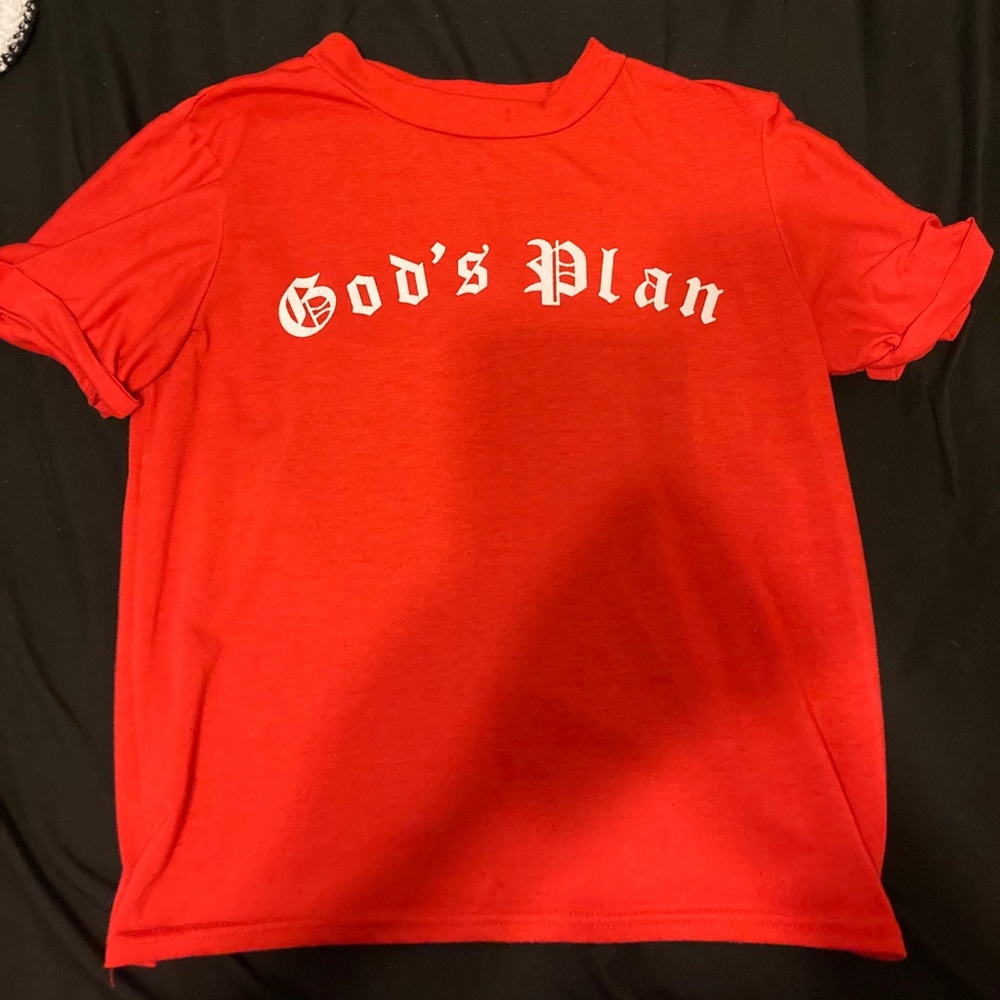 Red t-shirt